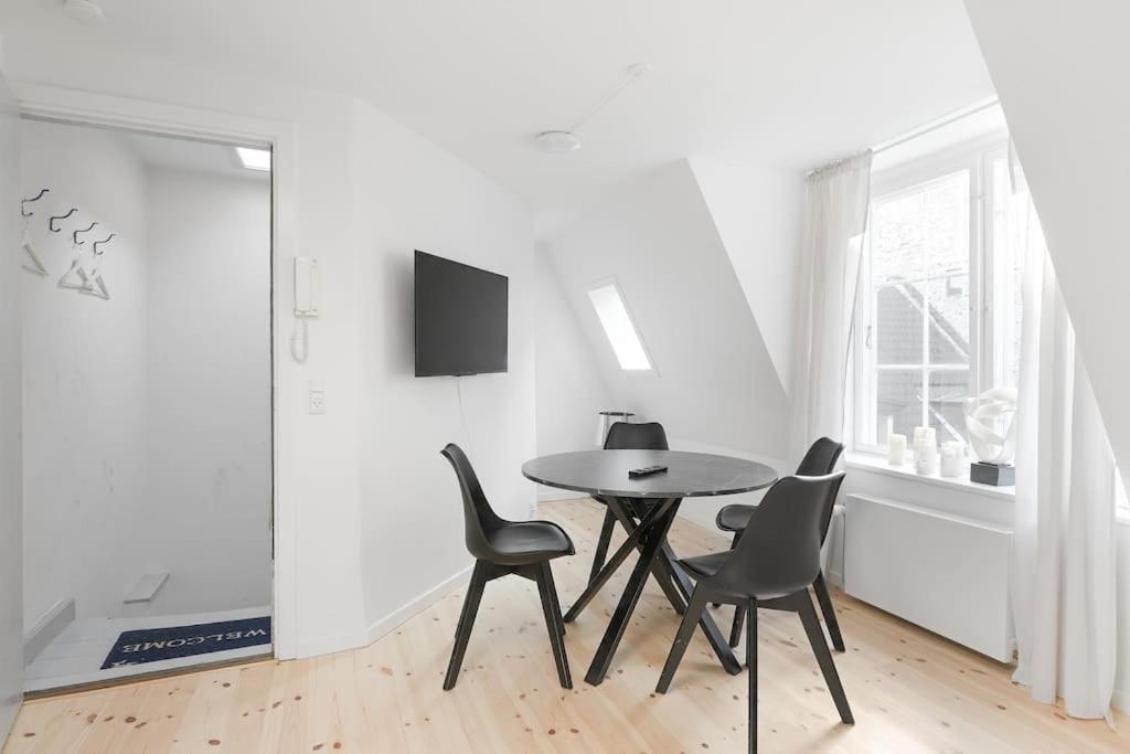 Apartment Charmerende Ved Nyhavn 3 Sal