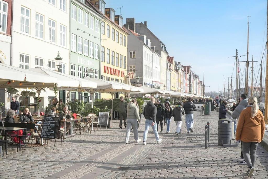 Charmerende Ved Nyhavn 3 Sal Lägenhet *